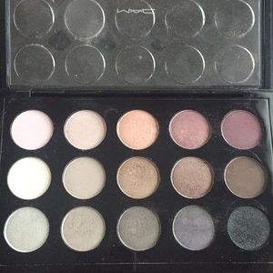 MAC cool neutral palette x15